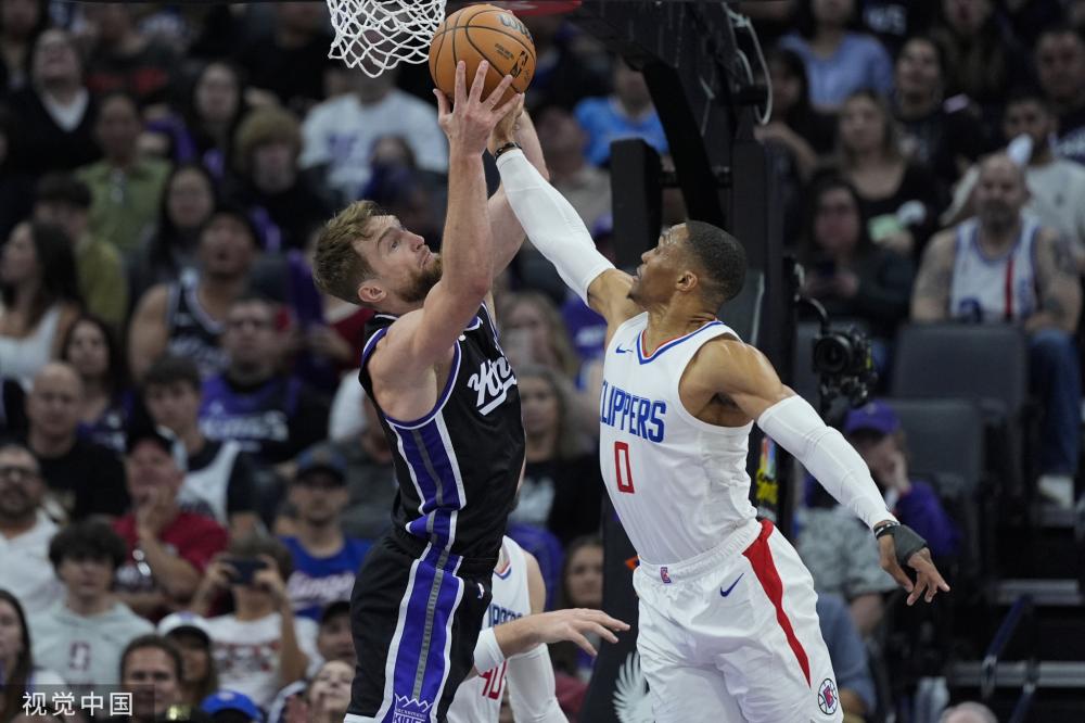 这段故事给 这段故事给