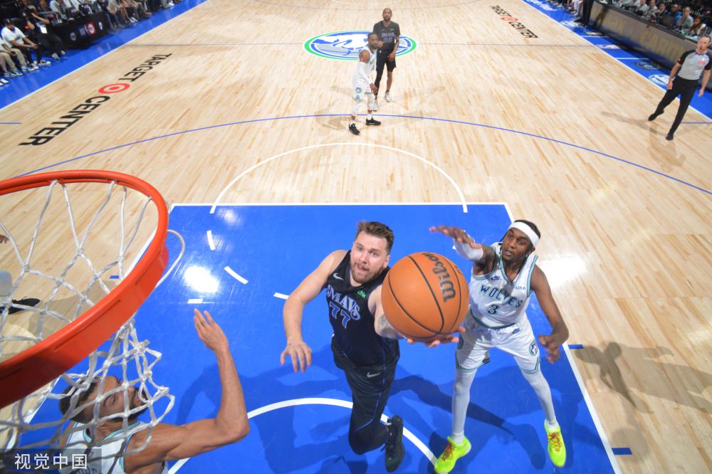 德里克的一 德里克的一